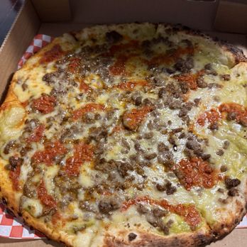Pizzas Locas - All greasy & chorizo does not look like it was cooked correctly. - Mexican Near Me - Des Moines, Washington Pizzas Locas - All greasy & chorizo does not look like it was cooked correctly. - Mexican Near Me - Des Moines, Washington