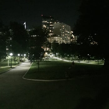 Boston Common - Night shot - Parks Near Me - Boston, Massachusetts Boston Common - Night shot - Parks Near Me - Boston, Massachusetts