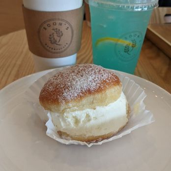 Dotori Bakery & Cafe - Cream donut - Bakeries Near Me - Suwanee, Georgia