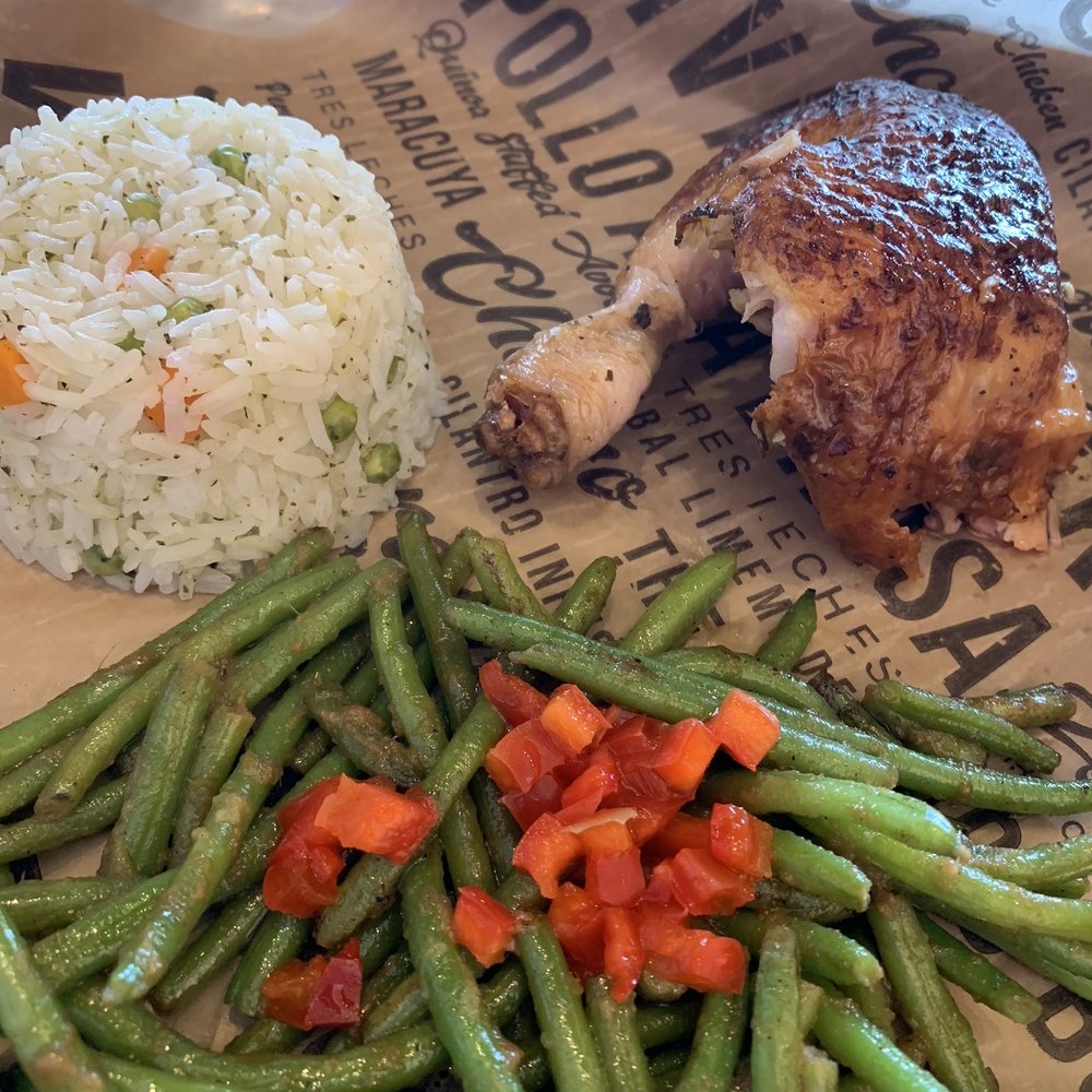 Viva Chicken - 1/4 chicken with green beans and cilantro rice - Peruvian Near Me - Greenville, South Carolina Viva Chicken - 1/4 chicken with green beans and cilantro rice - Peruvian Near Me - Greenville, South Carolina