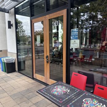 Coupa Cafe - Colonnade - Cafes Near Me - Los Altos, California Coupa Cafe - Colonnade - Cafes Near Me - Los Altos, California