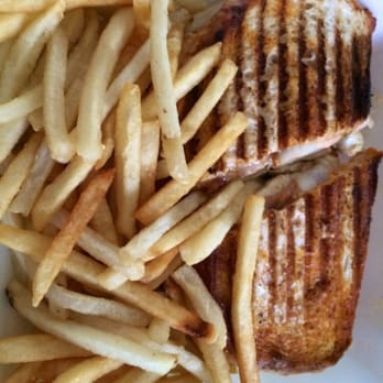 Avocado Express - Chicken chipotle panino - Breakfast & Brunch Near Me - Waukegan, Illinois