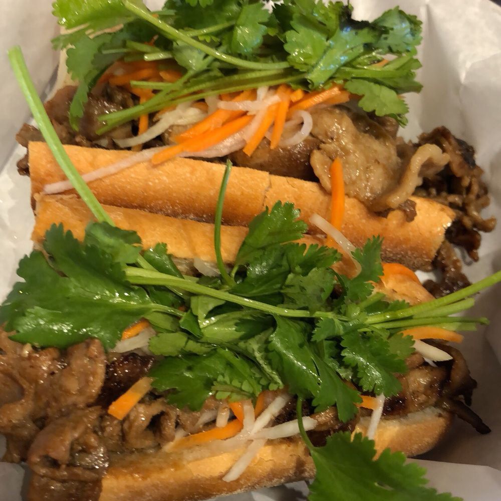 Pho Che - Vietnamese Near Me - Flushing, New York