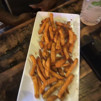 Eureka! - Sweet Potato Fries w/ Honey & Cinnamon - American Near Me - Las Vegas, Nevada