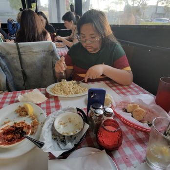 Mama D's - Pizza Near Me - Torrance, California Mama D's - Pizza Near Me - Torrance, California