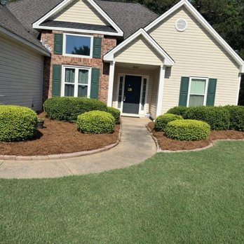 Kaus Cuts - Fresh cut lawn - Lawn Services Near Me - Monroe, Georgia Kaus Cuts - Fresh cut lawn - Lawn Services Near Me - Monroe, Georgia