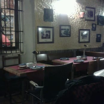 La Vegana - Terraza cubierta - Bars Near Me - Madrid, M