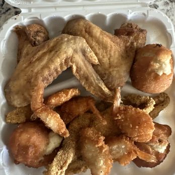 Deja Blue - Combo plate - Music Venues Near Me - Seaside, California