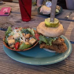 Fried chicken sandwich