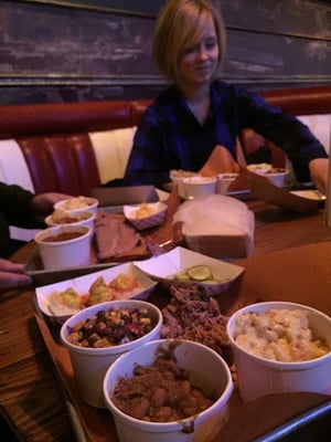 House of 'Que by null