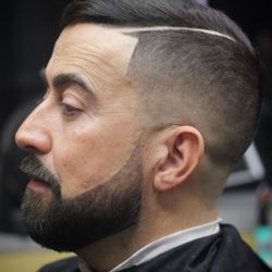 Eric’s Barber Studio