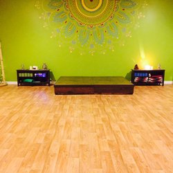 Red Tree Yoga Studio