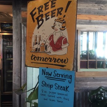 Lucky Duck Cafe - Free beer! - American Near Me - Taylor, Texas