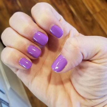 Hollywood Nails - Nail Salons Near Me - Salem, Oregon