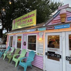 Lazy Sundaes Ice Cream - Exterior