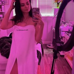 Lashes Look - Massage room