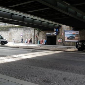 Harras - Public Plazas Near Me - Munich, BY