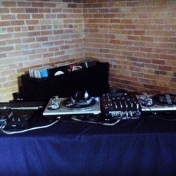 Arjay Music & Memories