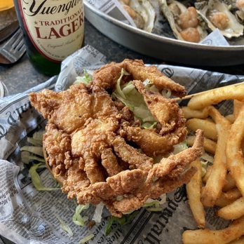 Doc's Oyster Bar - Dive Bars Near Me - Valparaiso, Florida Doc's Oyster Bar - Dive Bars Near Me - Valparaiso, Florida