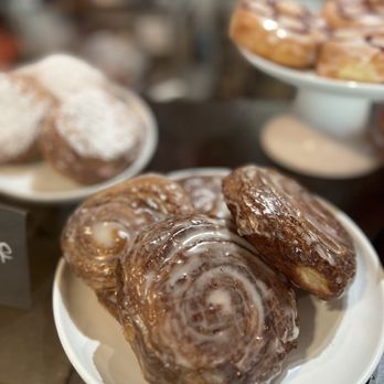 Haute Donuts and BBQ - Donuts Near Me - Shaker Heights, Ohio