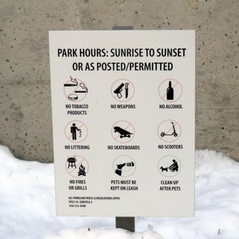 Bailey Park - Park Hours signage for Bailey Park. - Parks Near Me - Columbia, Maryland