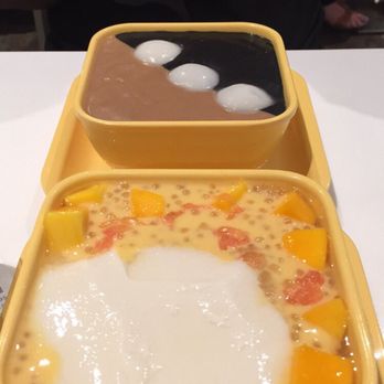 Sweethoney Dessert - Walnut/black sesame with dumplings. And mango sago with tofu. - Desserts Near Me - Colma, California