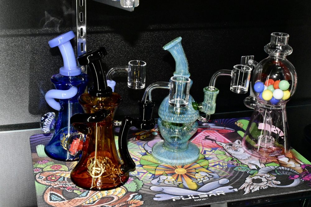 galaxy smoke and vape The Rise of Vaping: Why SMOK E-Cigarettes Are Leading the Market