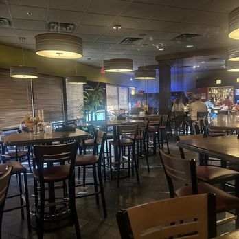 Pesto's - Dining room - Pizza Near Me - Chandler, Arizona