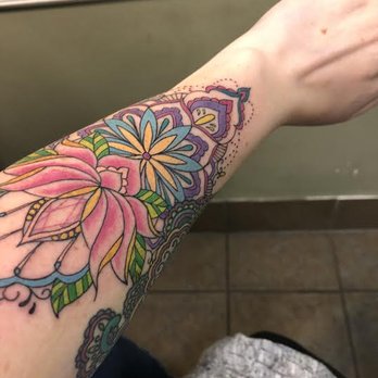 Fine Lines West - Beautiful tattoo by Jillian! - Piercing Near Me - Augusta, Georgia