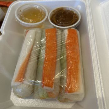 Lotus Pier Cafe - Laotian Near Me - Holland, Michigan