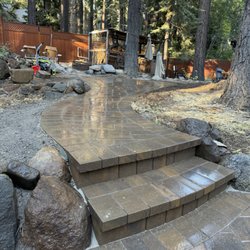 Desert Valley Landscapes - Pavers