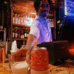 Allgood Lounge