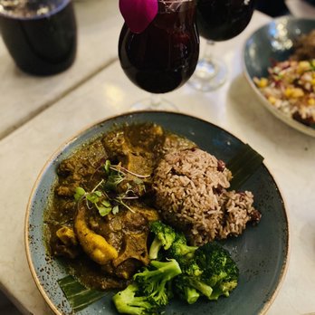 Omar's Kitchen and Rum Bar - Curry Oxtail Special - Caribbean Near Me - New York, New York Omar's Kitchen and Rum Bar - Curry Oxtail Special - Caribbean Near Me - New York, New York