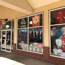 Rawlings Factory Store: Myrtle Beach