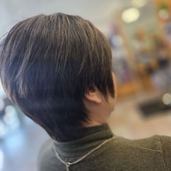 H & T Beauty Salon