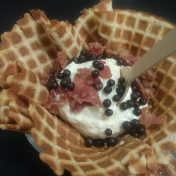 Long Beach Creamery - Summer corn ice cream with bacon - Ice Cream & Frozen Yogurt Near Me - Long Beach, California Long Beach Creamery - Summer corn ice cream with bacon - Ice Cream & Frozen Yogurt Near Me - Long Beach, California