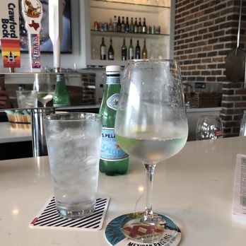 Ember & Greens - Inside - New American Near Me - Houston, Texas