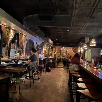 Grand Vin - Fun rustic and gorgeous interior - Wine Bars Near Me - Hoboken, New Jersey Grand Vin - Fun rustic and gorgeous interior - Wine Bars Near Me - Hoboken, New Jersey