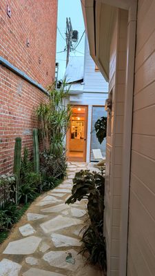 Abbot Kinney Blvd by null