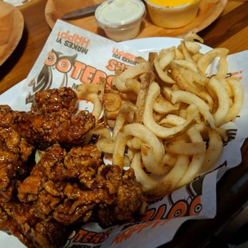 Hooters - Sports Bars Near Me - Naples, Florida Hooters - Sports Bars Near Me - Naples, Florida