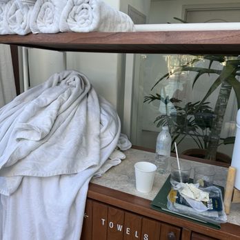Casa Loma Beach Hotel - Poolside not being taken care of - Hotels Near Me - Laguna Beach, California Casa Loma Beach Hotel - Poolside not being taken care of - Hotels Near Me - Laguna Beach, California