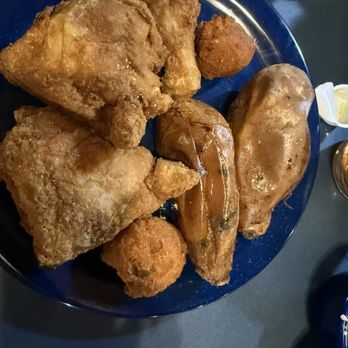 Aunt Jenny's Catfish Restaurant - Fried chicken and sweet potatoes - Seafood Near Me - Ocean Springs, Mississippi Aunt Jenny's Catfish Restaurant - Fried chicken and sweet potatoes - Seafood Near Me - Ocean Springs, Mississippi