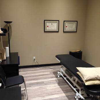 Brian Empey Physiotherapy - Private Assessment Room - Physical Therapy Near Me - Victoria , British Columbia