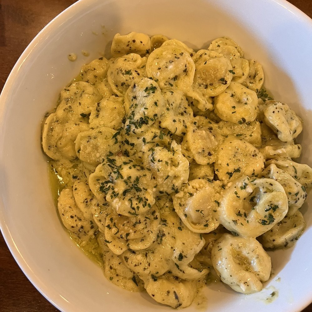 Cheese Pesto Tortellini Cheese Pesto Tortellini