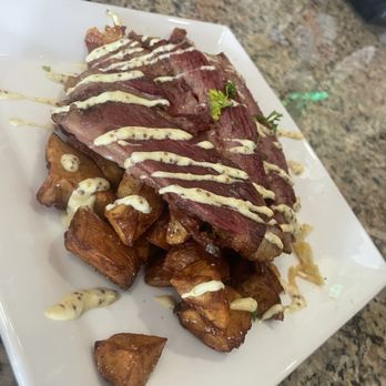 Castaways Gastropub - Gastropubs Near Me - Jensen Beach, Florida