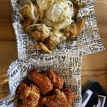 CM Chicken - Original Garlic Spicy Hot Snow Onion - Chicken Wings Near Me - Philadelphia, Pennsylvania