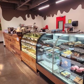 The Hot Chocolatier-St Elmo - a display of baked goods - Desserts Near Me - Chattanooga, Tennessee The Hot Chocolatier-St Elmo - a display of baked goods - Desserts Near Me - Chattanooga, Tennessee