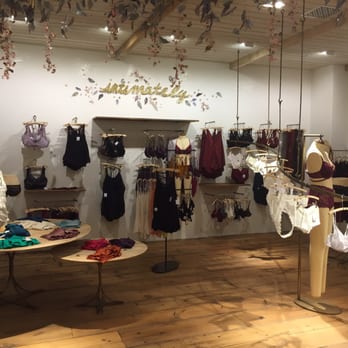 Free People - Women's Clothing Near Me - Saint Louis, Missouri Free People - Women's Clothing Near Me - Saint Louis, Missouri