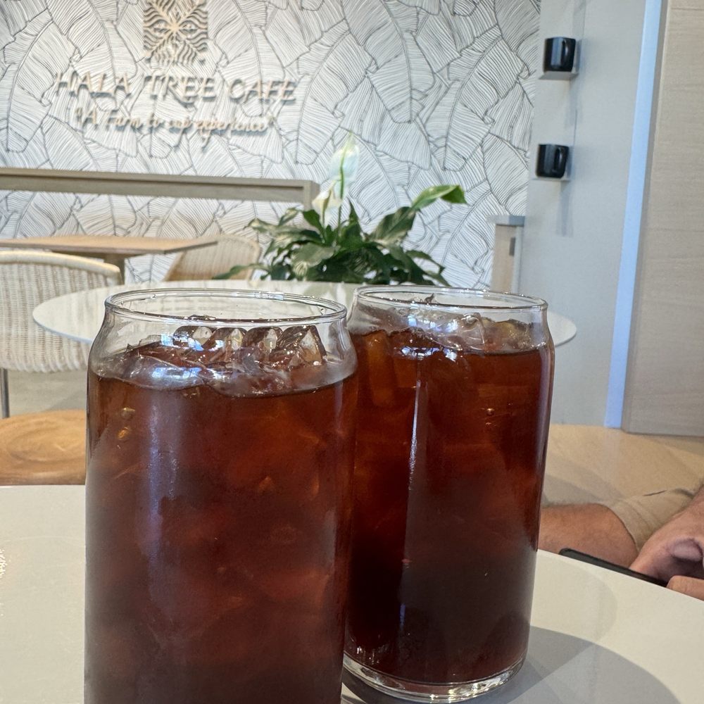 Hala Tree Cafe - Coffee & Tea Near Me - Honolulu, Hawaii