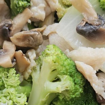 China One - Steamed chicken and mixed veg - Chinese Near Me - Englewood, Florida China One - Steamed chicken and mixed veg - Chinese Near Me - Englewood, Florida